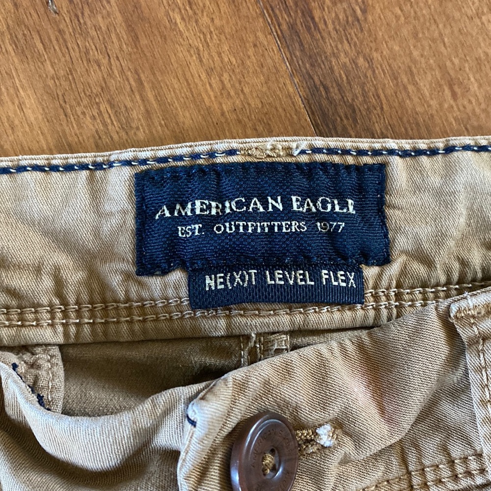 AE American Eagle Classic Chino Men’s Khaki shorts 29